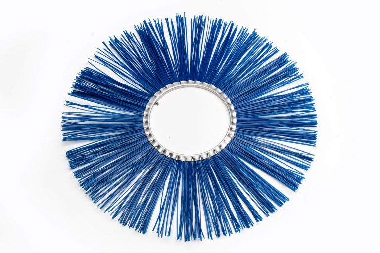 10 X 32 Poly Flat Wafer With Spacers United Rotary Brush